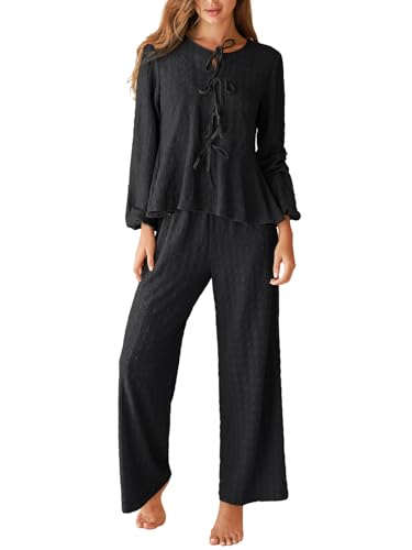 Ensemble de pyjama décontracté deux pièces avec pantalon fluide et haut à manches longues