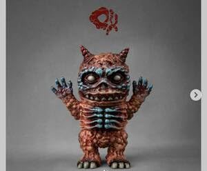 Amazon.co.jp: surrendertoys mutantvinylhardcore DX ソフビ
