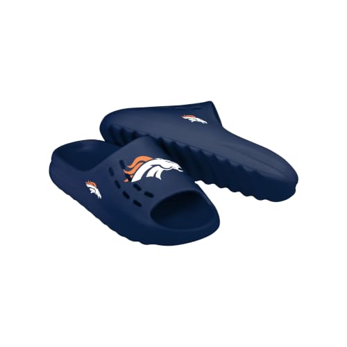 Image of FOCO Men's NFL Team Big Logo Molded Chunky Slide Sandals | Casual Sandals