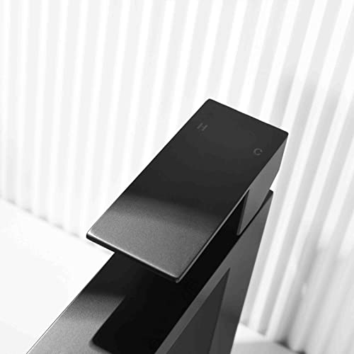 Black Single Hole Bathroom Faucet Single Handle Vanity Faucet Matte Black Bathroom Faucet For Sink 1 Hole With Metal Drain With Overflow & Water Supply Line By Phiestina, Bf3530-Mb #TOP4