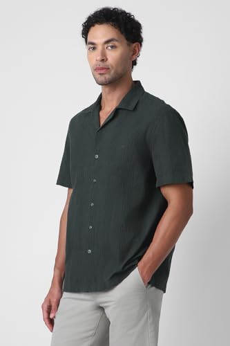 Image of Peter England Men's Casual Half Sleeve Resort Collar Shirt in 100% Cotton Seersucker with Striped Design