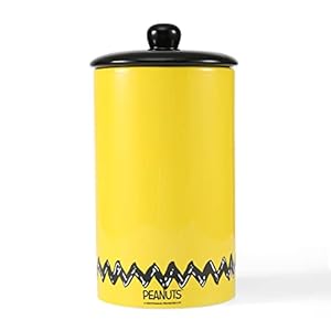 Charlie Brown Snack Time! Dog Treat Jar | 10 x 5 Charlie Brown Snack Time Ceramic Dog Treat Jar with Lid, Dishwasher Safe Peanuts Yellow Dog Food Storage Cylinder,FF17836