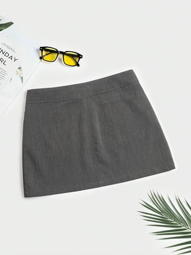 WDIRARA Women's Low Waist Corduroy Straight Streetwear Mini Skirt with Pockets2