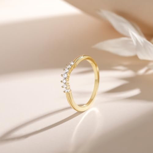 Mameloly Wedding Bands for Women Round Cut CZ Cubic Zirconia Curved Stackable Engagement Rings for Her Size 4-122