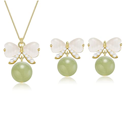 Pendentif en jade hétien vert : boucles d'oreilles en argent du bureau aux soirées