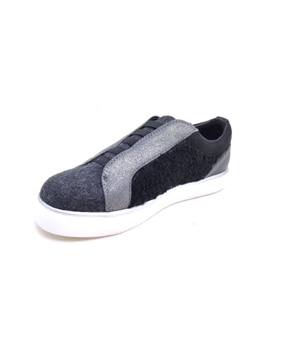 Kenneth Cole REACTION Women's Bonnie Cozy Sneaker