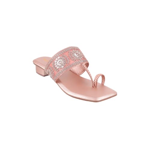 Image of Metro Women Embellished Ethnic Kolhapuri Block Heel Slip-on Sandal
