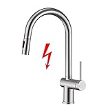 niederdruck armatur küche test [Niederdruckarmatur Küche Ausziehbar]: Der flexible Schlauch kann auf 40 cm verlängert werden, und der wasserhahn küche kann automatisch durch die Schwerkraftkugel und das magnetische Dock zurückgezogen werden. Die 360° drehbare Hochlichtbogendüse kann die gesamte Spüle abdecken, um eine vollständige Reinigung zu erreichen.