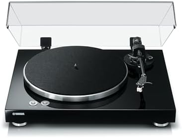 Yamaha TT-S303 HiFi-Plattenspieler mit Riemenantrieb für Vinyl, integriertem Vorverstärker und umschaltbarem Phono- und Line-Ausgang – In Schwarz