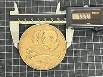 アポロ　月面着陸記念　銅メダル Amazon.co.jp: アポロ11号 月面着陸記念 大型メダル 銅製