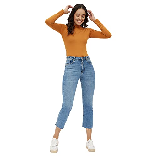 Image of Harpa Women's Regular Fit Top