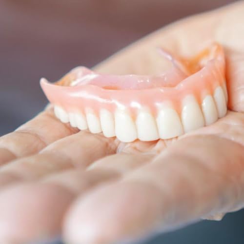 IL ENL&Egrave;VE SES DENTS POUR FRENCHER !