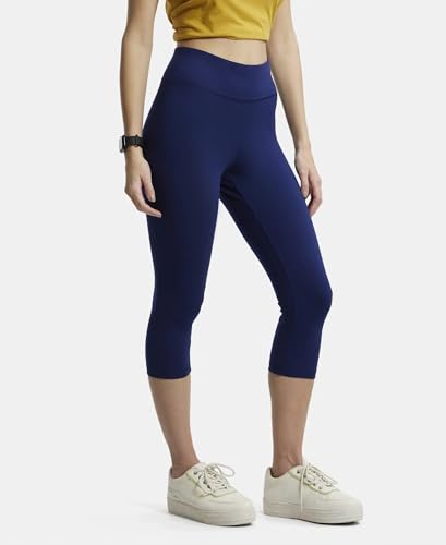 Image of Jockey Women's Slim fit Capri