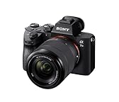 Sony Alpha 7 III Fotocamera full frame con obiettivo 28-70 mm – 24,2 MP, video 4K, autofocus veloce da 0,02 s, scatto continuo da 10 fps, stabilizzazione a 5 assi, ideale per foto e video