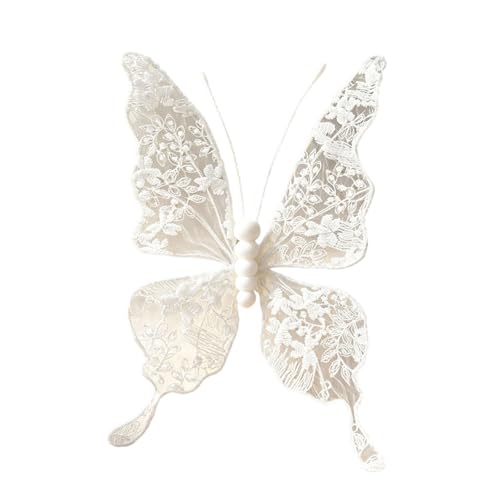 Décoration de papillon pour sublimer une chaise de table et masquer un dossier usé - 2