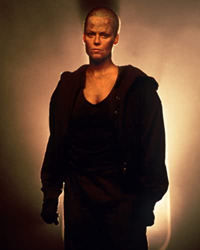 Alien 3 (1992) Sigourney Weaver 10x8 Photo