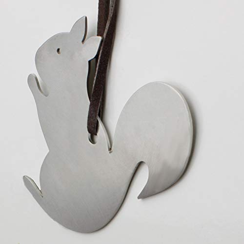 Echter Edelstahl-Nussknacker Form Eichhörnchen inklusive Lederband - 6,5 x 6,5 cm - Cellophaniert ideal als Anhänger oder kleines Geschenk