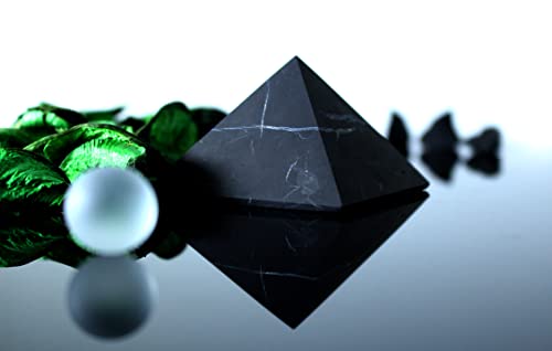 Heka Naturals Unpolished Shungite Pyramid Black Stone Crystal | 2 Inch - Desk Decor Shungite Stone for Home or Office - Chakra Stones, Healing Crystals, Meditation Pyramid