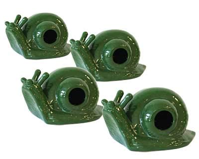 Esschert Design Snail-Shaped Ceramic Slug Traps Set of 4 &ndash; Decorative Garden Slug Control Traps...