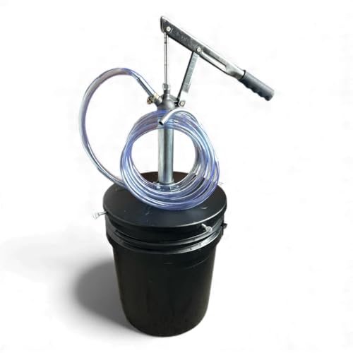 5-Gallon Lever Bucket Pump, Self-Priming Lubricant Pump, 1 Qt/12 Strokes, 5 ft Oil-Resistant Hose & Curved Nozzle, Fits 10–12.25" Bucket Openings
