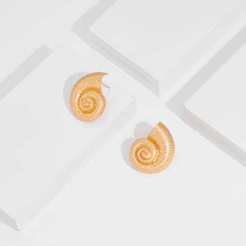 LILIE&WHITE Worn Gold Conch Shell Stud Earrings - Seashell Nautical Jewelry For Women - Sea Life Beach Summer Earrings by LILIE&WHITE - Used condition - Image 4
