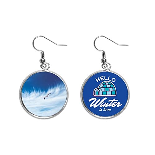 Pendiente del hielo invernal para combinar con looks de cielo azul
