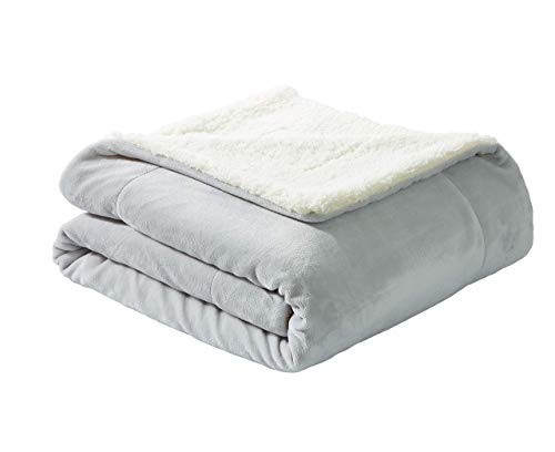 PimpamTex – Manta de Sofá con Tacto Terciopelo Reversible de 130 x 160 cm, Súper Suave y Cálida para Cama – (130x160 cm, Gris Perla)