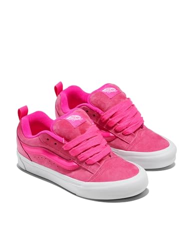 Image of Vans Unisex-Adult Knu Skool Shoe - '90s Retro Puffy Low-Top Fashion Sneakers for Men & Women