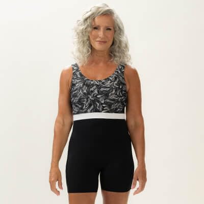 Nike Women's Hydrastrong Water Polo One Piece Swimsuit Midnight Navy, Size 32