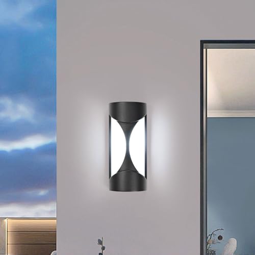 Lumière extérieure étanche pour illuminer vos soirées d'été dans le jardin et le couloir