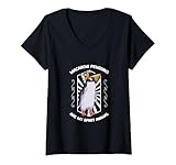 Photo Gallery donna animale preferito pinguino dalla cresta dorata maglietta con collo a v Photo Gallery donna animale preferito pinguino dalla cresta dorata maglietta con collo a v