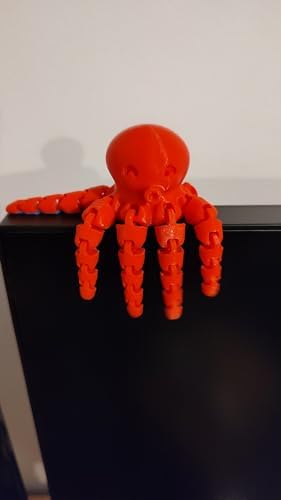 Flexi Octopus/Kids Toy/ 3D Printed Toy/Articulated Toy/Home Decor Toy/Table top Display Toy (Red)
