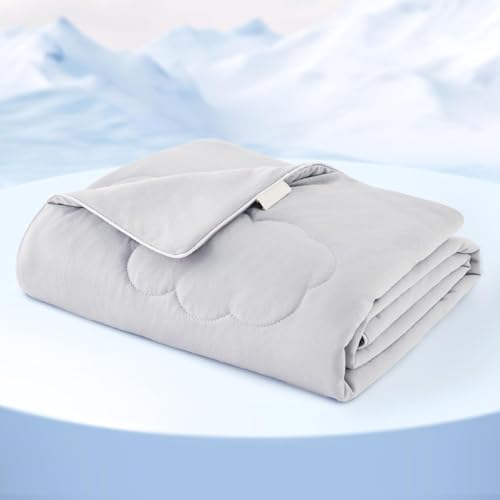 Cooling Blanket for Dogs, Lightweight & Durable Dog Cooling Mat, Q-MAX>0.45 Soft Breathable Pets Comforter for Couch, Bed & Car Essential (XL-152 * 127CM)