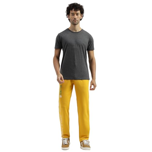 Image of UNITED COLORS OF BENETTON Men's Regular Mid Rise Track Pants