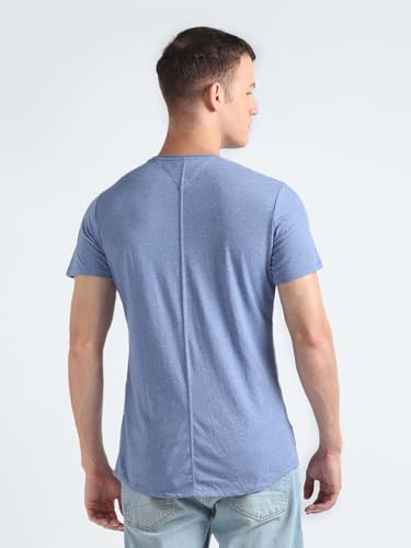 Image of Tommy Hilfiger Men's Cotton Solid Slim Fit T-Shirt