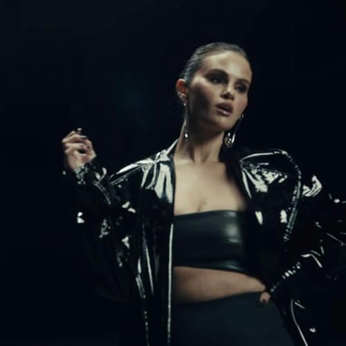 IN THE DARK - Selena Gomez