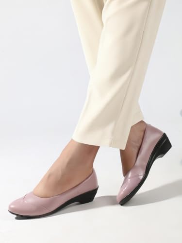 Image of Denill Women's Comfort Wedge Shoe