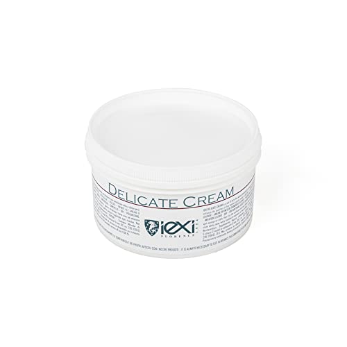 IEXI Delicate Cream 400 ml - C'est un ensemble de cires très fines dissoutes pour obtenir une émulsion adaptée au nettoyage délicat des objets en cuir - Fabriqué en Italie Cover