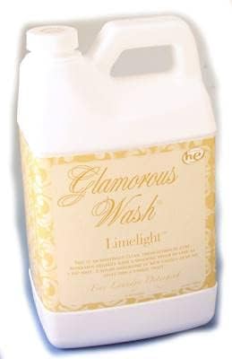LIMELIGHT Glamorous Wash - Detergente fino para ropa de medio galón de 64 onzas por Tyler Candles