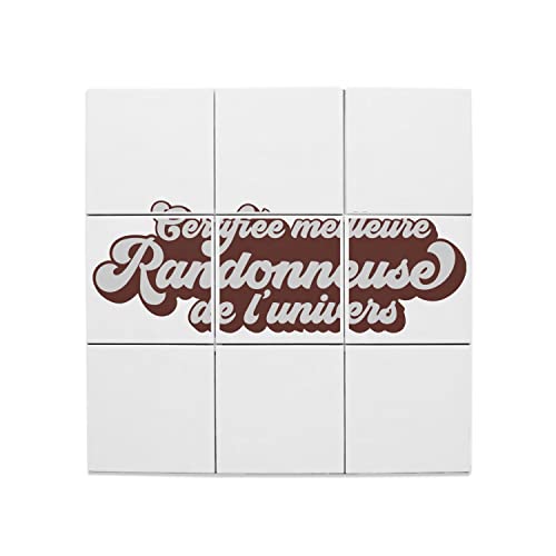 Carreaux céramique décoratif pour masquer un mur abîmé avec style