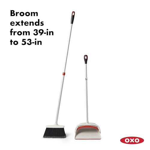 Oxo 12125800V3UKE Good Grips Large Sweep Set With Extendable Broom,8.5 Inch thumb #1