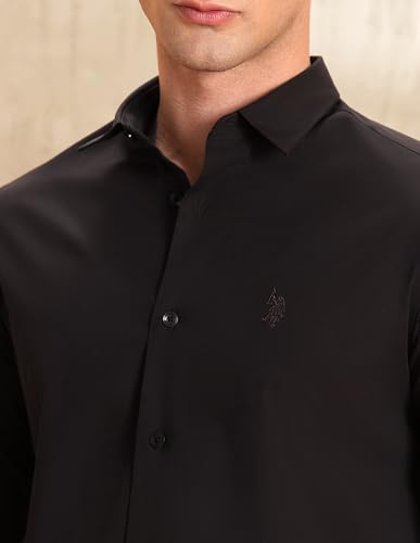 Image of U.s.Polo Association Men's Tailored fit Equestrian Aisle Theater Shirt
