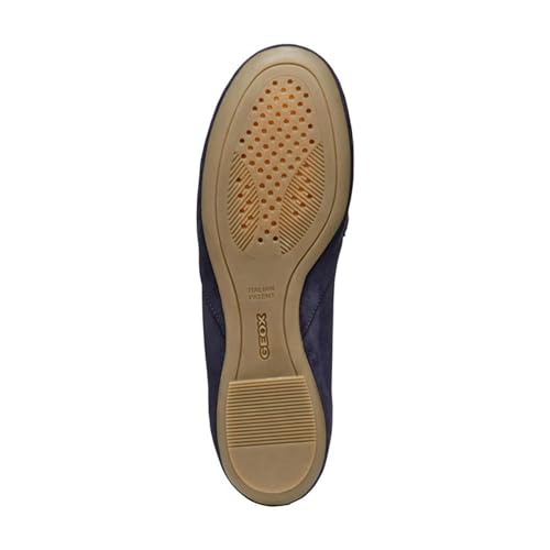Image of Geox Women's D Cosmopolis + Grip Moccasin