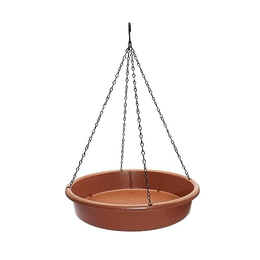 Abreuvoir suspendu pour oiseaux au jardin