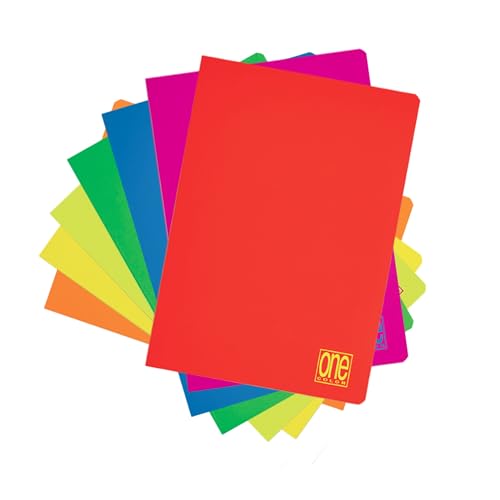 Formato A4: Il Maxi quaderno One Color ha un pratico formato A4, che lo rende comodo da trasportare e da utilizzare ovunque, sia a scuola che in ufficio.