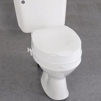 Savanah Raised Toilet Seat with Lid, 4 (10cm) high at front by Sammons Preston