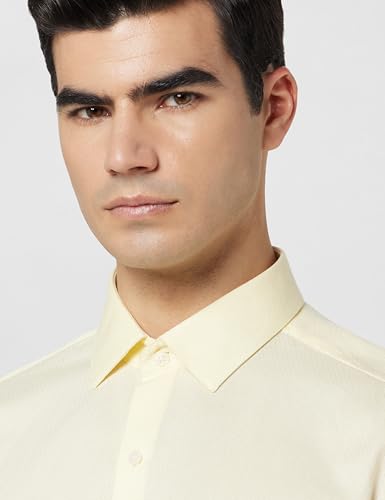 Image of Arrow Men's Solid Slim Fit Shirt