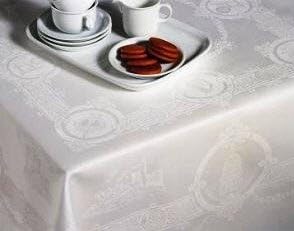 Thomas Ferguson Celtic White Linen Damask Rectangle Tablecloth 72in x 108in (183cm x 274cm)