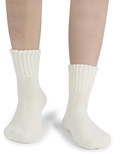 Image of BenSorts Women's Winter Boots Socks Thick Warm Cozy Crew Socks Solid Color Gifts
