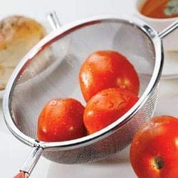 Image of Stainless Steel 14cm Soup and Juice Strainer (Silver)